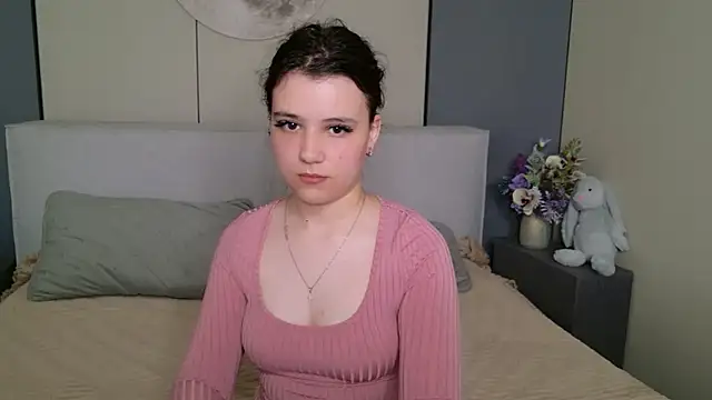 Pauline Heaven online show from 07-05-26, 05:58