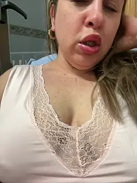 laarti online show from 06-24-26, 01:04