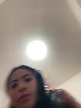 Snapshot of lamaravilla_08 chatting on 03-15-26, 07:20 lamaravilla 08 online show from 03-15-26, 07:20