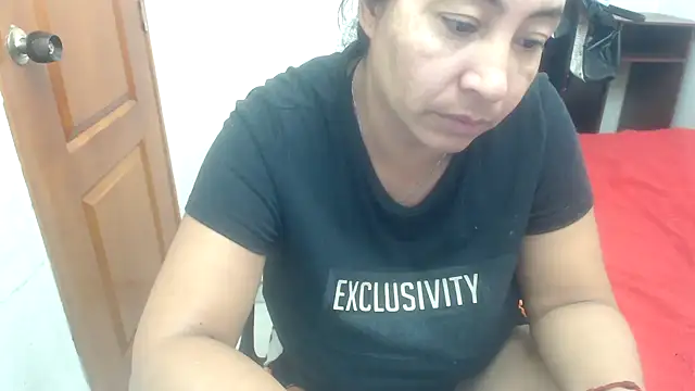 Snapshot of Siblleyx chatting on 02-28-25, 05:59 Siblleyx online show from 02-28-25, 05:59