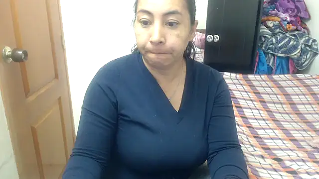 Snapshot of Siblleyx chatting on 09-12-25, 06:52 Siblleyx online show from 09-12-25, 06:52