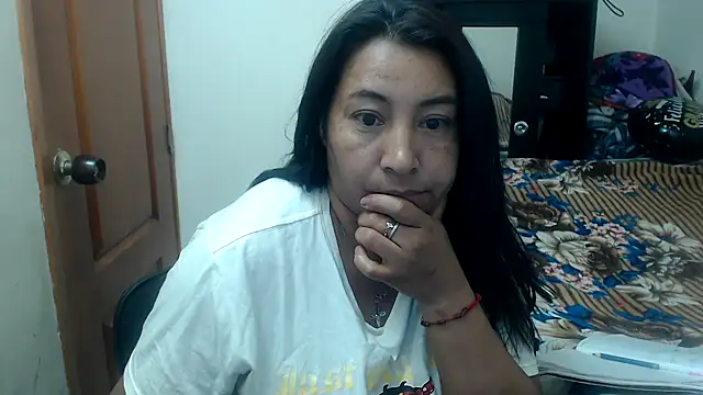 Snapshot of Siblleyx chatting on 09-22-25, 08:00 Siblleyx online show from 09-22-25, 08:00