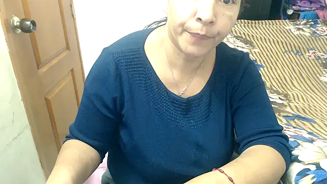Snapshot of Siblleyx chatting on 10-08-25, 04:48 Siblleyx online show from 10-08-25, 04:48