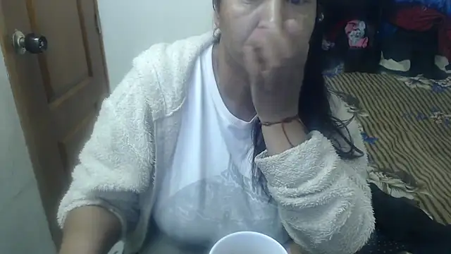 Siblleyx online show from 02-06-26, 10:24