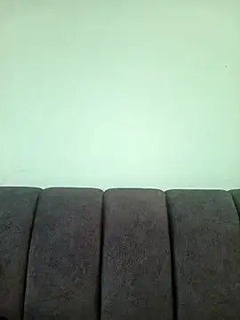 Snapshot of Ariell_Kieran chatting on 10-27-25, 08:24 Ariell Kieran online show from 10-27-25, 08:24