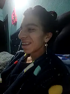 Snapshot of Ariell_Kieran chatting on 11-08-25, 11:36 Ariell Kieran online show from 11-08-25, 11:36