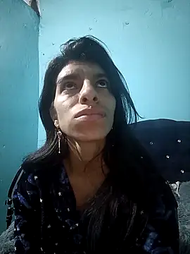 Snapshot of Ariell_Kieran chatting on 11-26-25, 03:18 Ariell Kieran online show from 11-26-25, 03:18