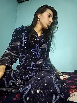 Snapshot of Ariell_Kieran chatting on 01-09-26, 03:31 Ariell Kieran online show from 01-09-26, 03:31