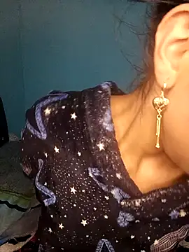 Snapshot of Ariell_Kieran chatting on 01-16-26, 04:16 Ariell Kieran online show from 01-16-26, 04:16