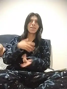 Ariell Kieran online show from 07-05-26, 04:41