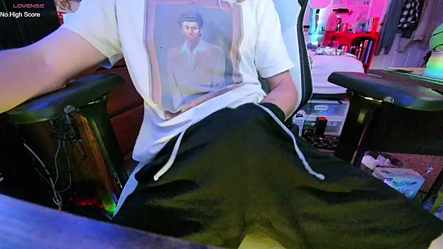 AaronSkeetman online show from 07-04-26, 12:00