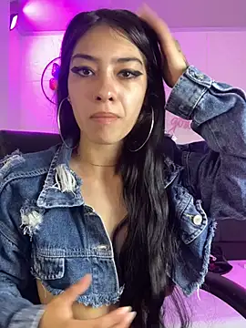 Snapshot of TayylorSexx chatting on 02-21-25, 11:54 TayylorSexx online show from 02-21-25, 11:54