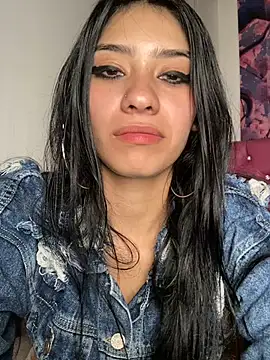 Snapshot of TayylorSexx chatting on 03-14-25, 08:32 TayylorSexx online show from 03-14-25, 08:32