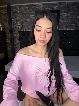 TayylorSexx online show from 04-30-26, 03:35