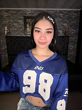 Snapshot of TayylorSexx chatting on 06-23-26, 04:10 TayylorSexx online show from 06-23-26, 04:10