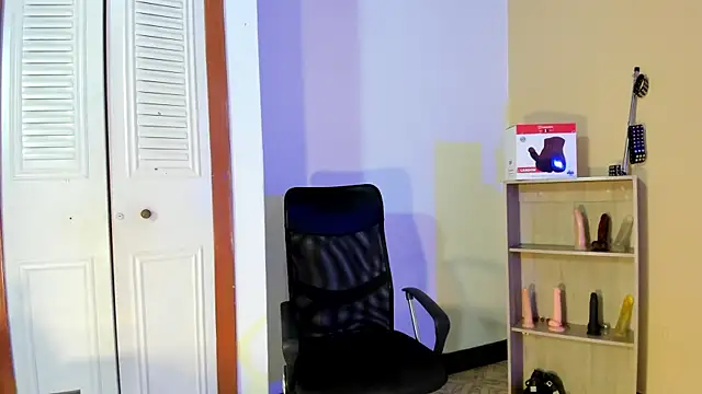 Violetta 0 online show from 09-20-25, 01:12