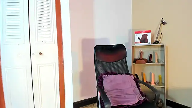 Violetta 0 online show from 02-03-26, 01:38