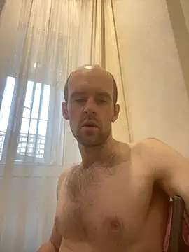 LynnAhNight online show from 09-11-25, 03:17