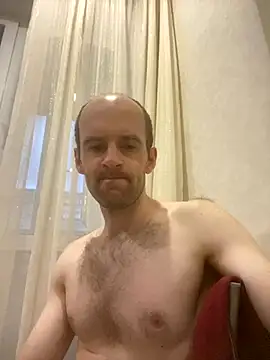 LynnAhNight online show from 09-19-25, 03:08