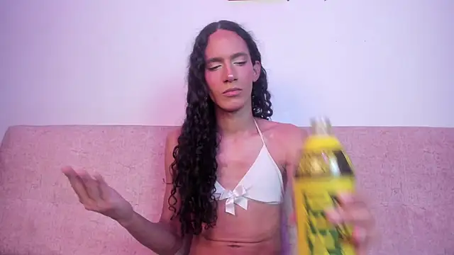 cassidy blossom online show from 12-19-25, 08:49