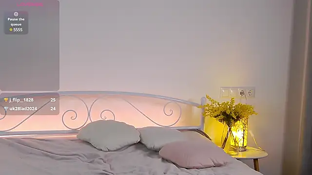 Maytaai online show from 02-25-25, 12:14