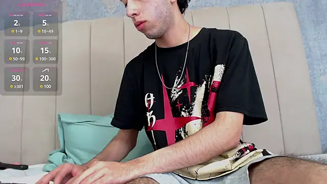 Snapshot of erickblaze_wm chatting on 02-10-25, 04:04 erickblaze wm online show from 02-10-25, 04:04