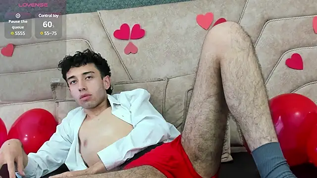 Snapshot of erickblaze_wm chatting on 02-14-25, 07:23 erickblaze wm online show from 02-14-25, 07:23