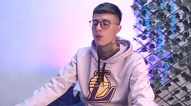 7 Saturno 7 online show from 03-05-25, 03:51