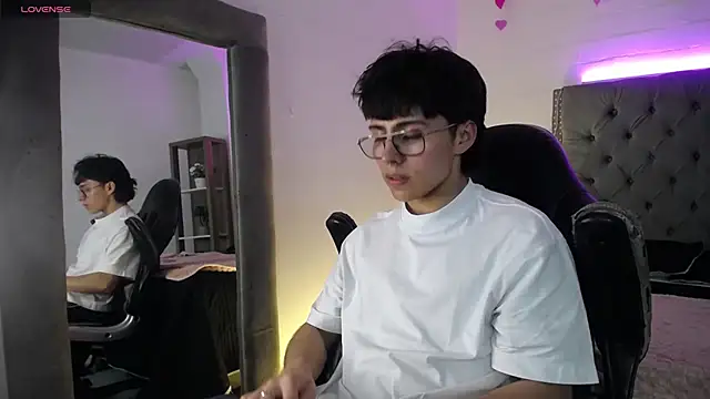 PepperTwink online show from 09-13-25, 04:29