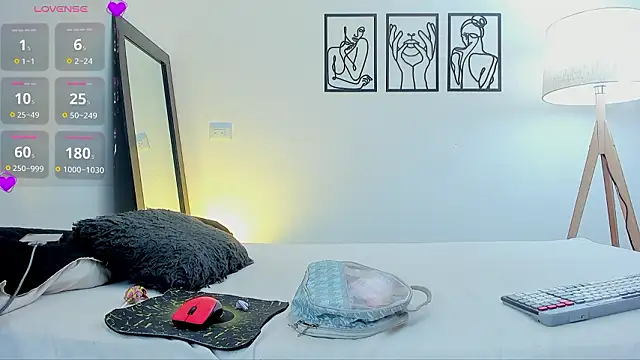 Snapshot of andrea_cherryy chatting on 02-26-26, 04:28 andrea cherryy online show from 02-26-26, 04:28