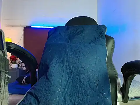 Nikkenyx online show from 02-07-26, 03:43