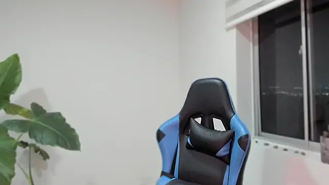 ggor4w33 online show from 09-10-25, 09:09