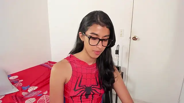 Snapshot of Mazikeen__18 chatting on 06-03-26, 02:33 Mazikeen 18 online show from 06-03-26, 02:33