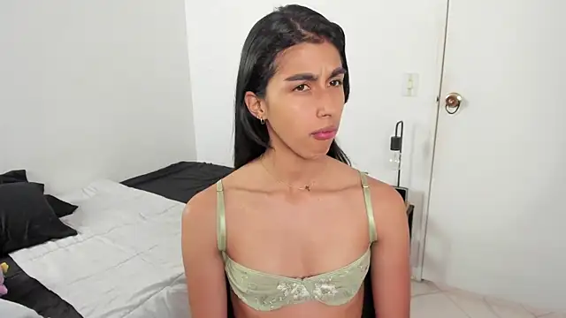 Mazikeen  18 online show from 07-03-26, 01:39