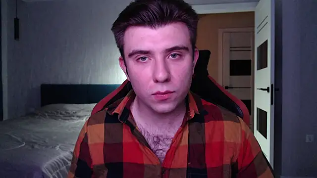 Snapshot of honey_furry chatting on 09-20-25, 10:22 honey furry online show from 09-20-25, 10:22