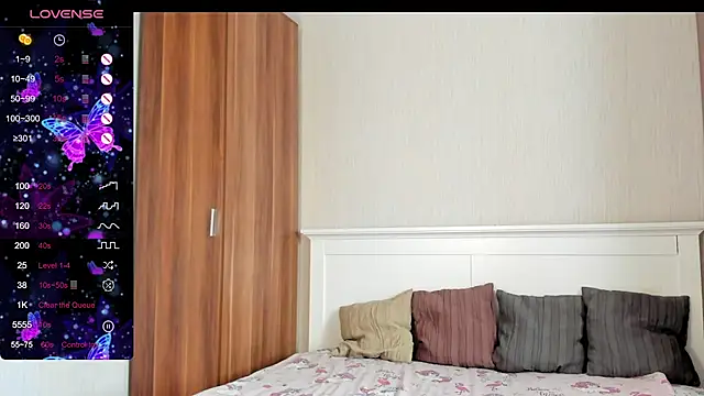 Cute  Nana online show from 11-15-25, 06:55