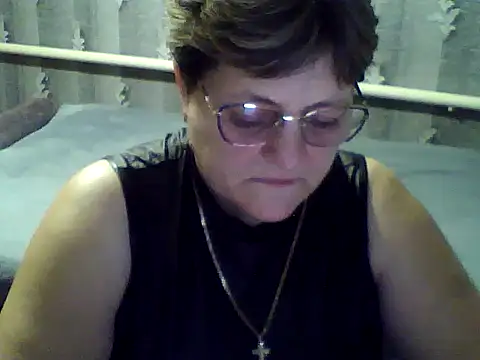 Snapshot of ElzaJewel chatting on 11-20-25, 07:13 ElzaJewel online show from 11-20-25, 07:13