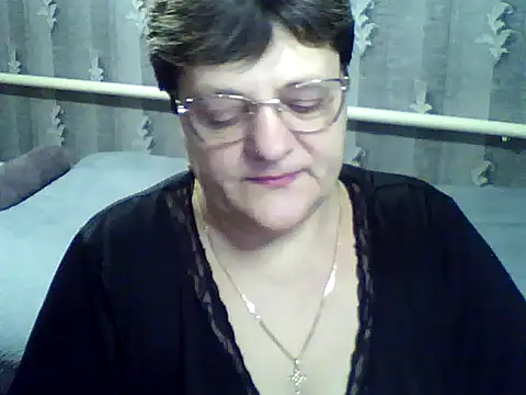 Snapshot of ElzaJewel chatting on 01-05-26, 11:52 ElzaJewel online show from 01-05-26, 11:52