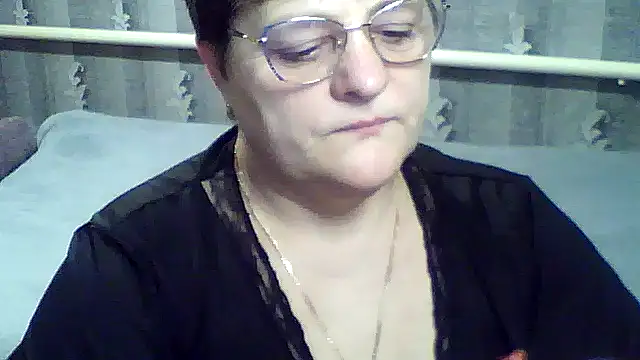 Snapshot of ElzaJewel chatting on 02-20-26, 02:41 ElzaJewel online show from 02-20-26, 02:41