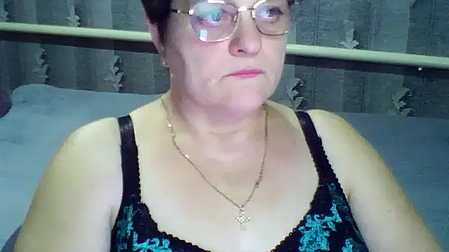 Snapshot of ElzaJewel chatting on 02-23-26, 07:22 ElzaJewel online show from 02-23-26, 07:22