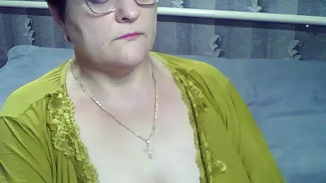 Snapshot of ElzaJewel chatting on 02-28-26, 09:21 ElzaJewel online show from 02-28-26, 09:21