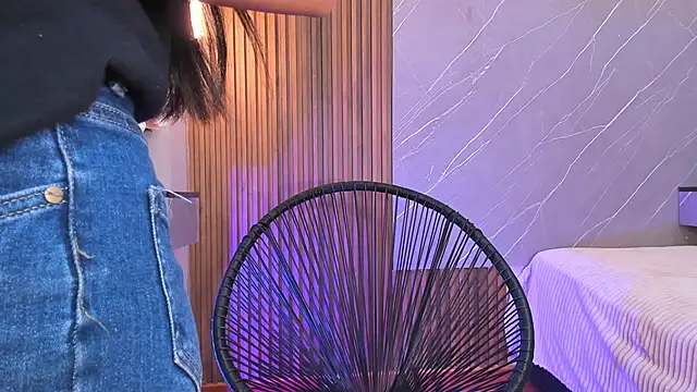 ariana jhonson1 online show from 03-10-25, 12:26