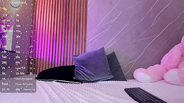 ariana jhonson1 online show from 09-26-25, 12:53