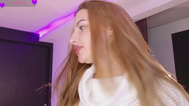 Snapshot of yourdream_6 chatting on 10-06-25, 02:09 yourdream 6 online show from 10-06-25, 02:09