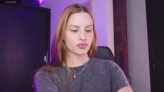 Snapshot of yourdream_6 chatting on 11-07-25, 11:05 yourdream 6 online show from 11-07-25, 11:05