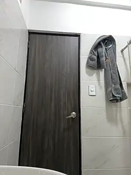 akirahattori online show from 11-17-25, 04:07