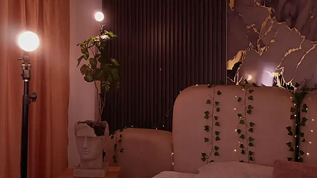 soidai miiu online show from 04-15-26, 09:48