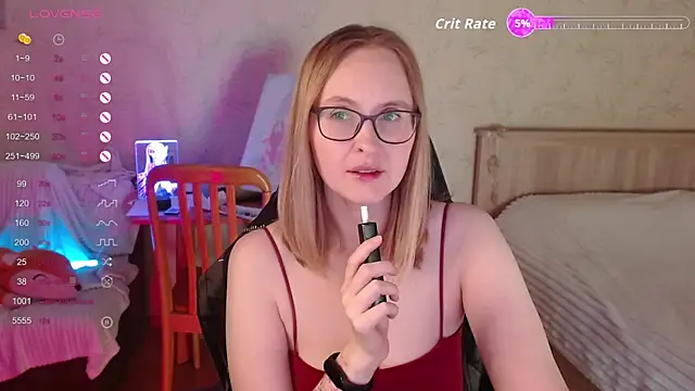 Snapshot of Agatha_Mott chatting on 12-15-25, 02:16 Agatha Mott online show from 12-15-25, 02:16