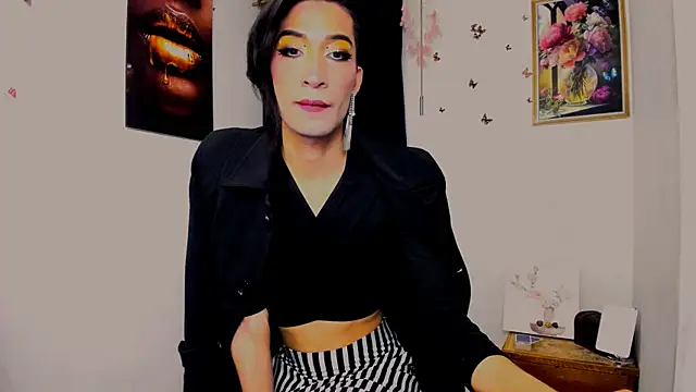 Snapshot of NovaNyx11 chatting on 02-22-25, 01:44 NovaNyx11 online show from 02-22-25, 01:44