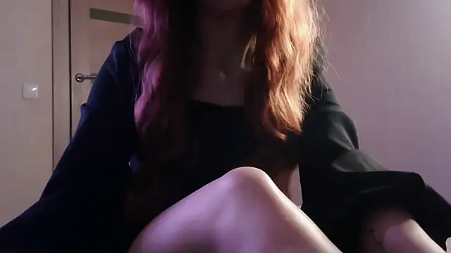 Snapshot of _AliceOwen_ chatting on 03-06-25, 07:10 AliceOwen online show from 03-06-25, 07:10